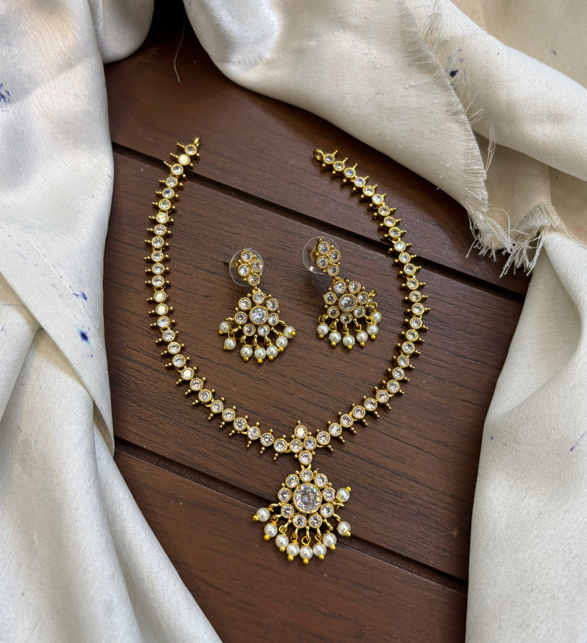 Simple necklace