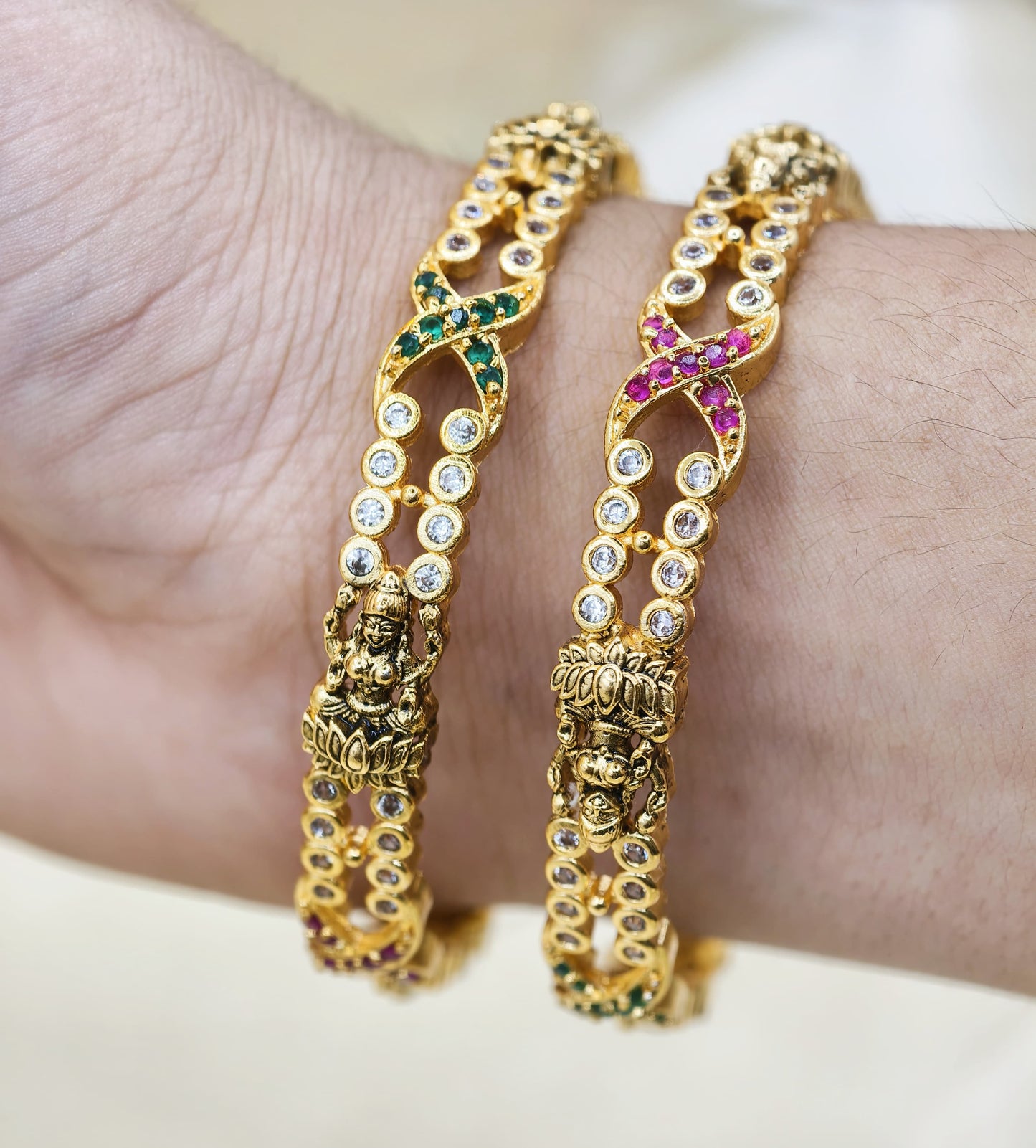 Multi color bangles