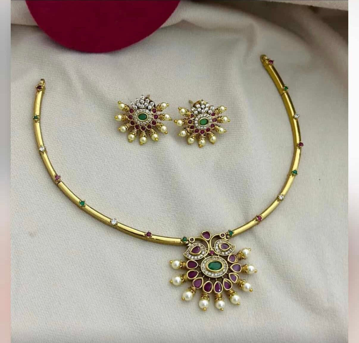 Hasli necklace