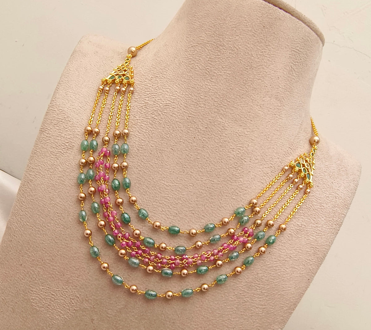 Layer necklace
