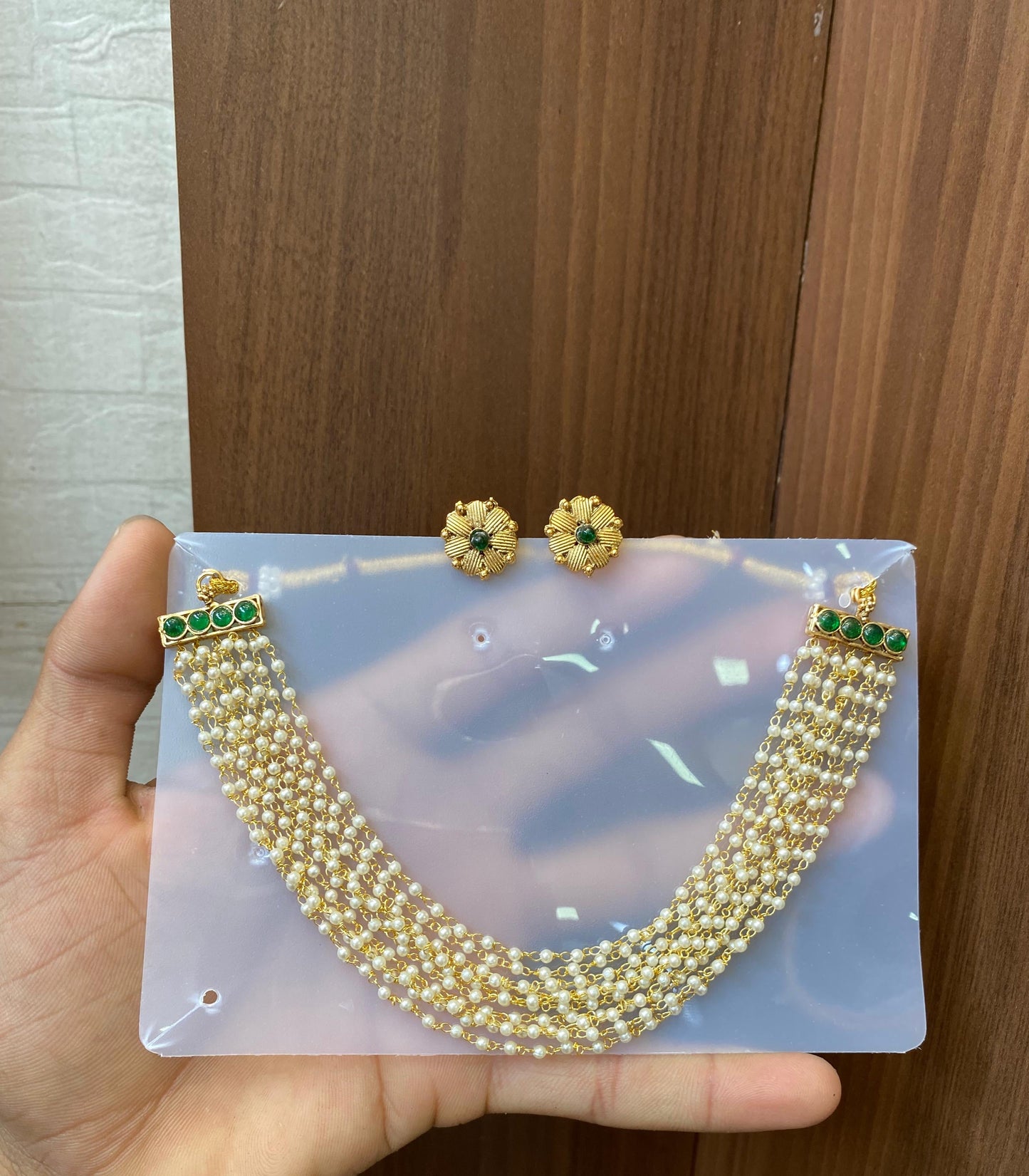Pearl necklace