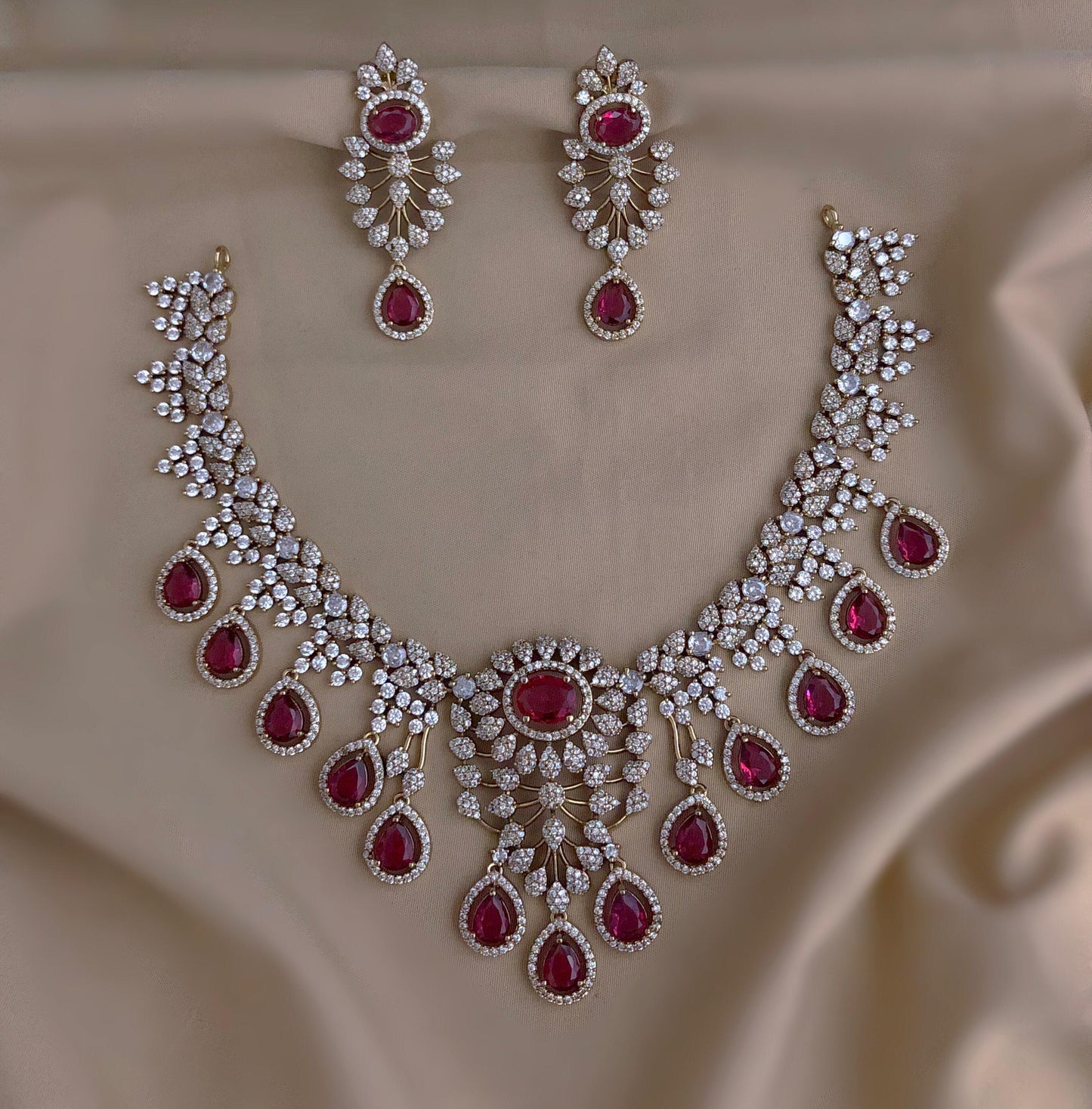 Grand reception necklace (DR-63)