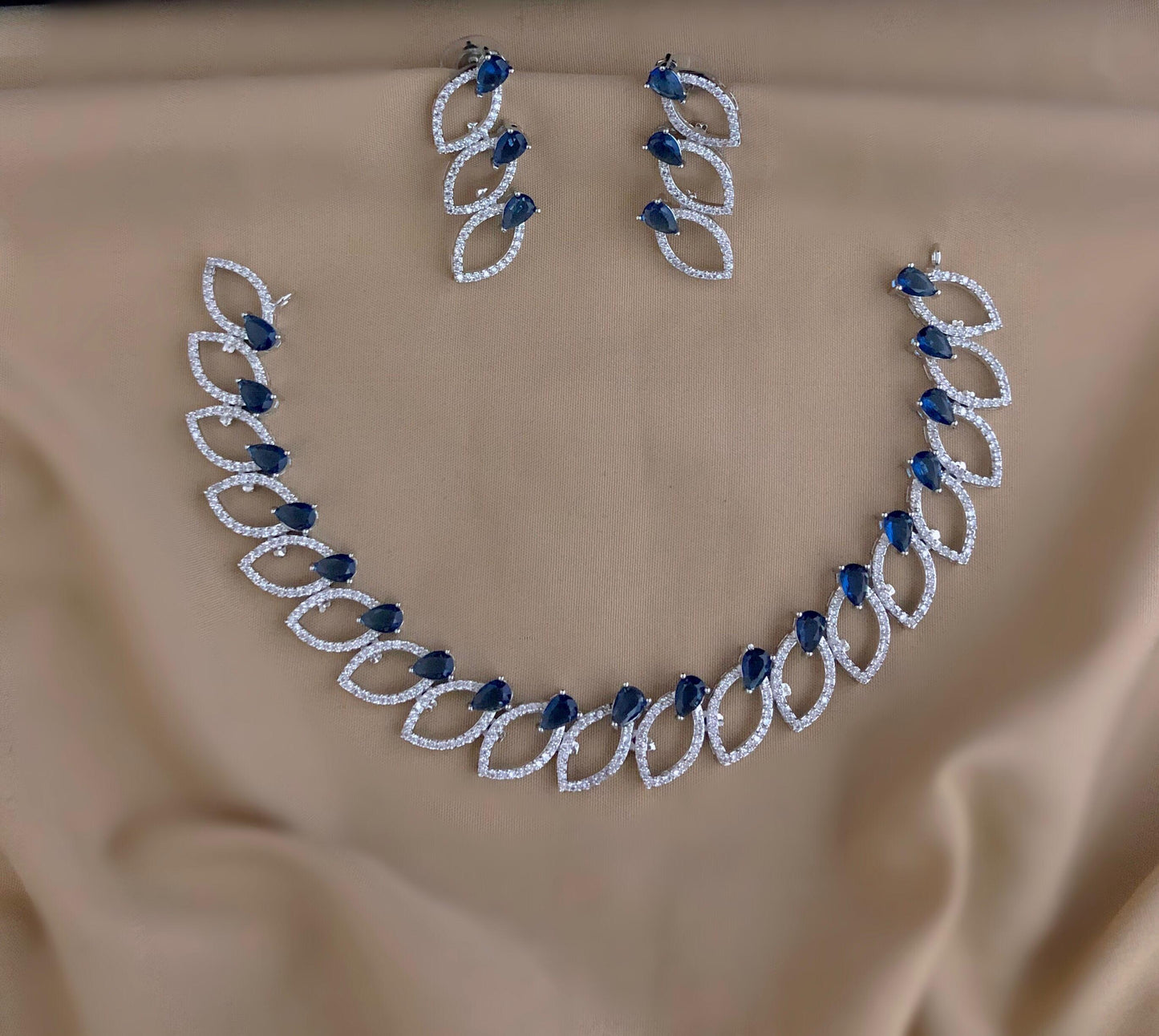 Ad stone necklace (DR-64)