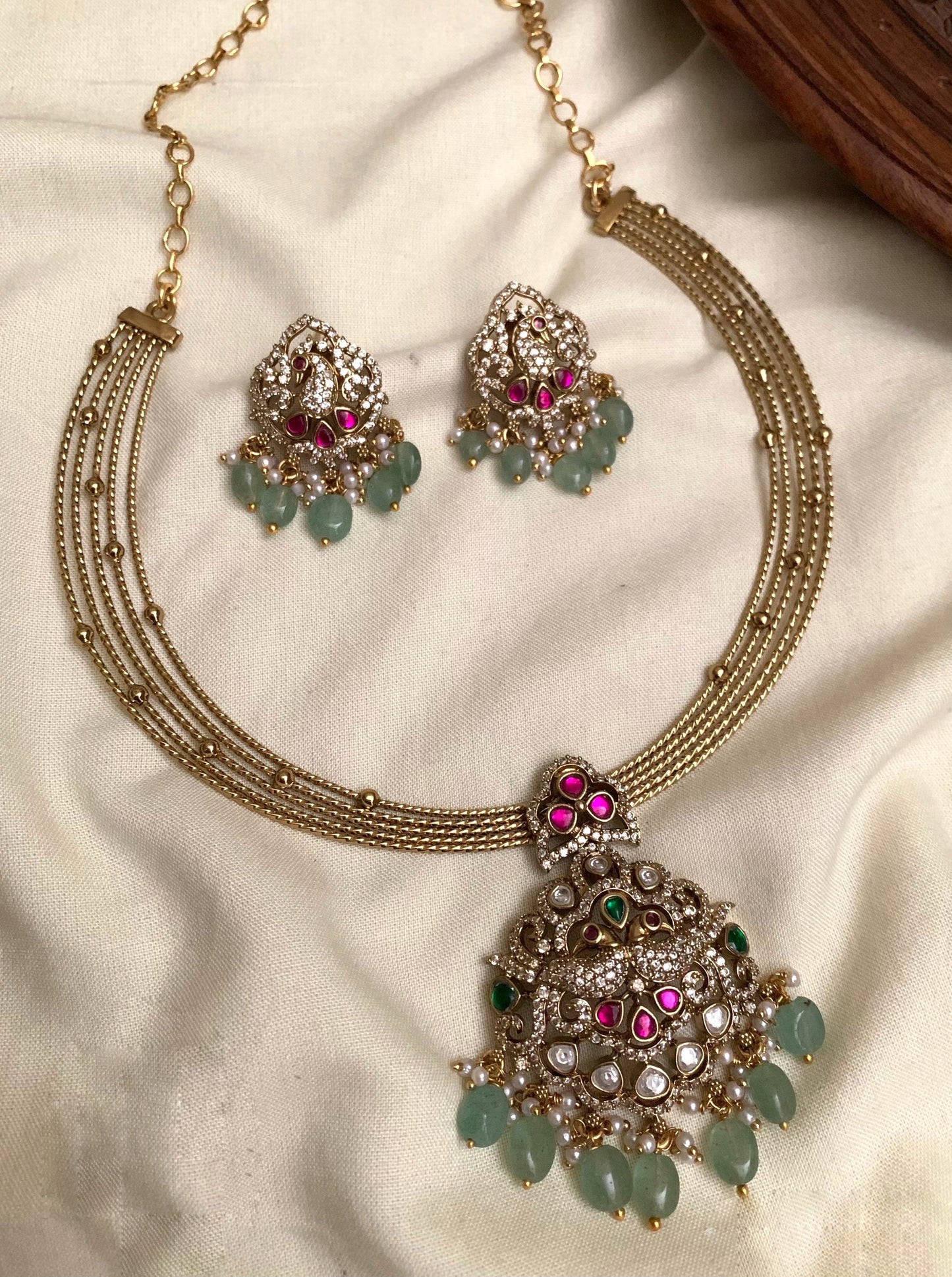 Single pendent necklace (VJ-7)