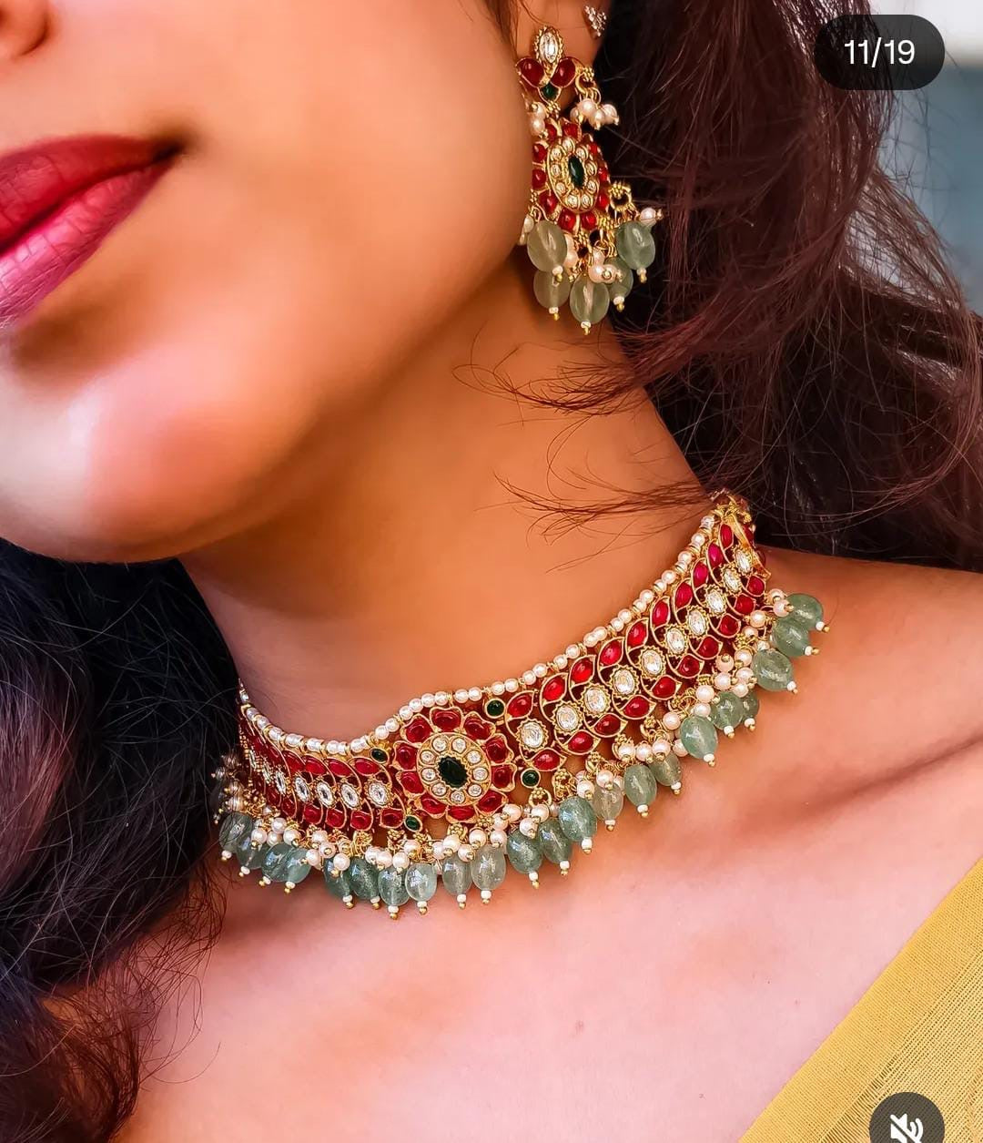 Kundan stone