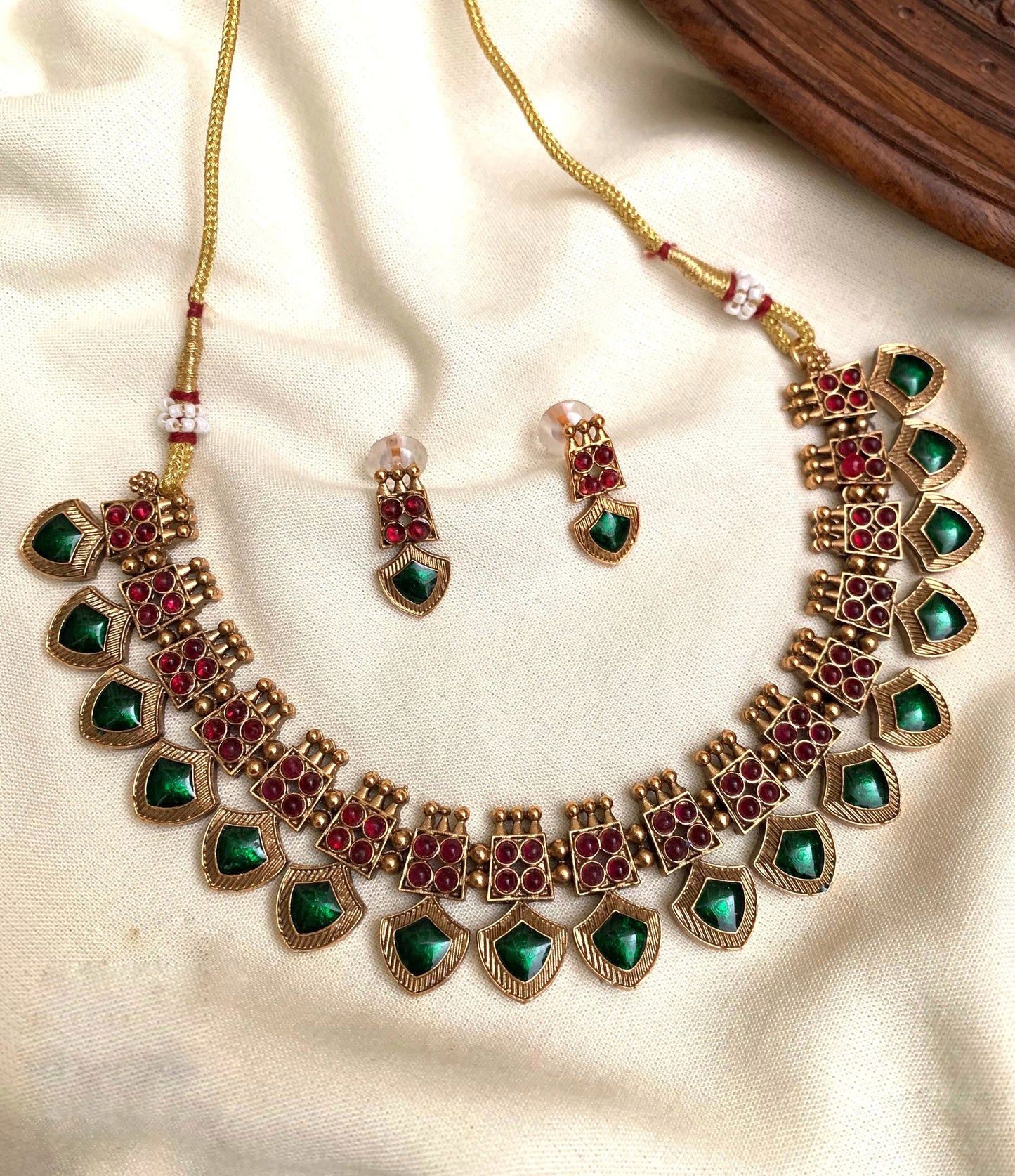 Multi color diamond necklace (N-72)