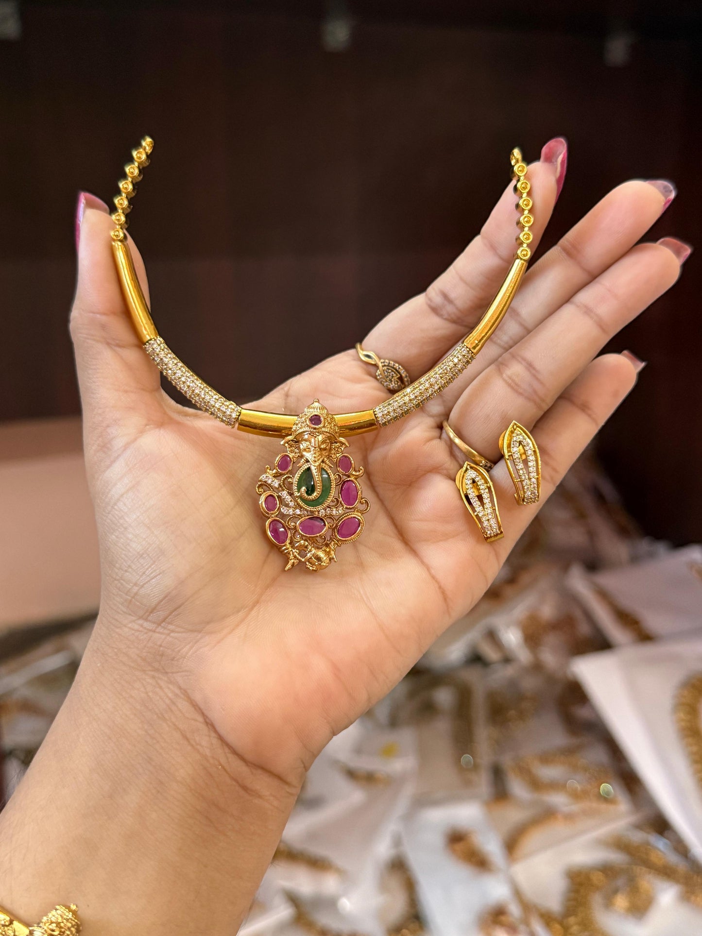 Ganesha pendent hasli
