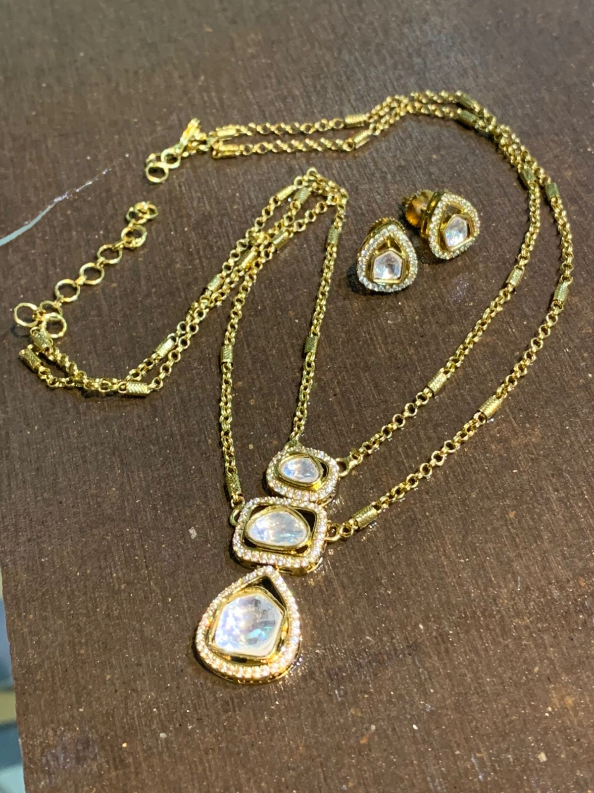 2 layer fancy necklace