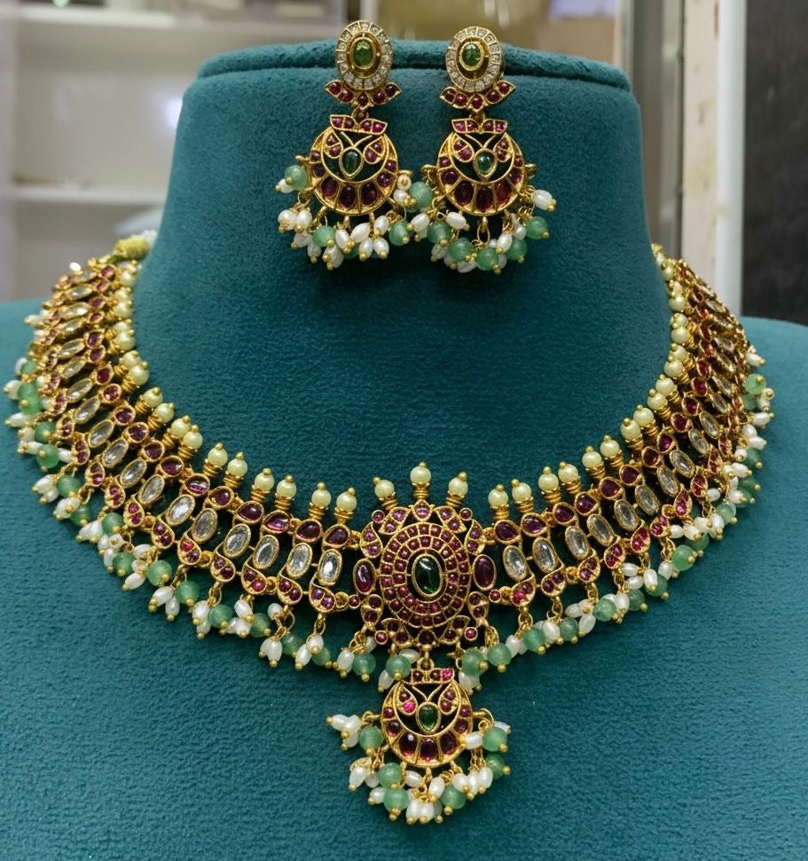 Kemp stone necklace