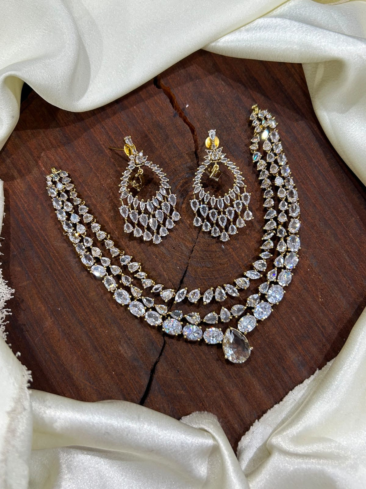 3 layer stone necklace