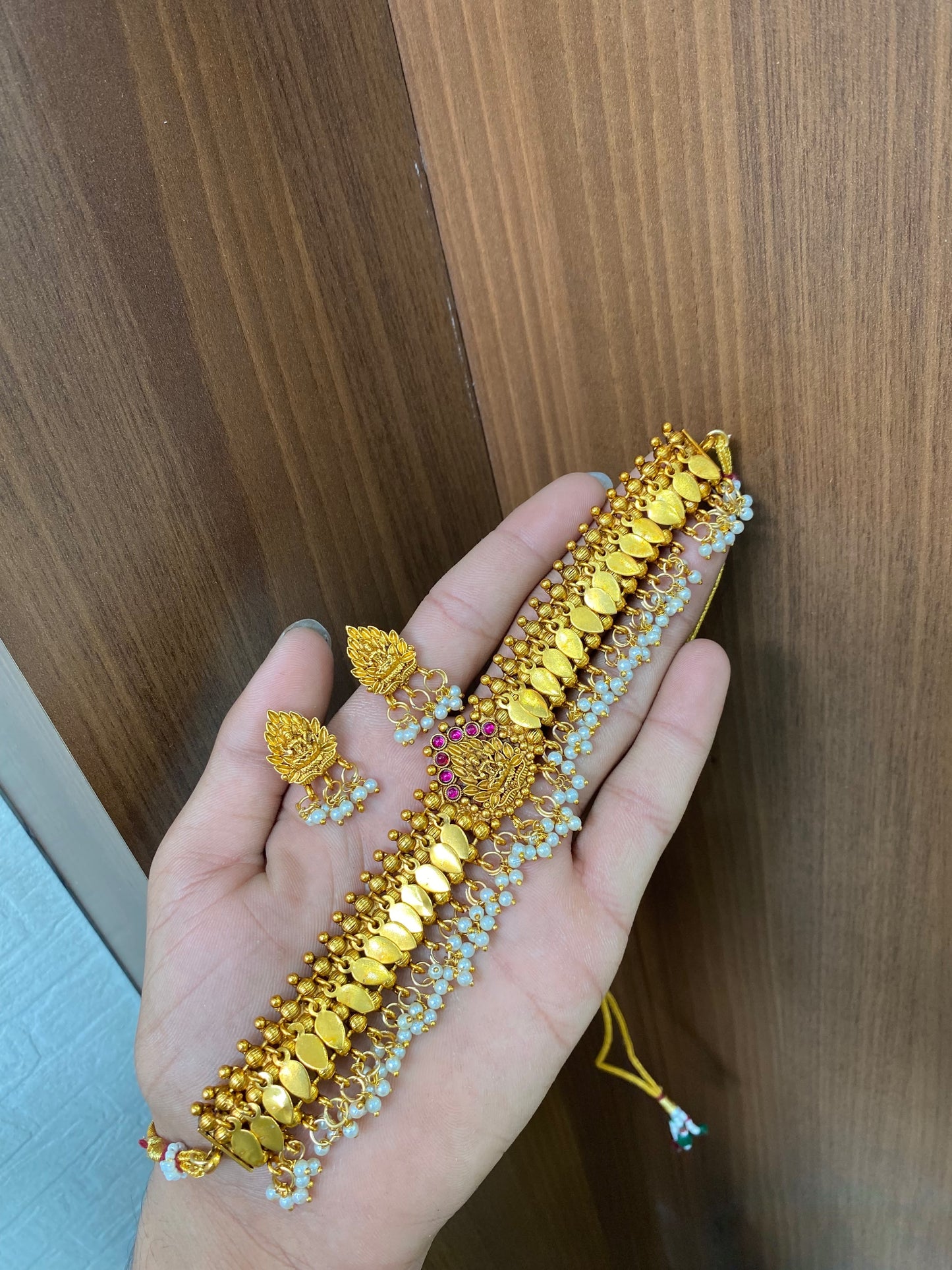 Choker with Lakshmi pendent