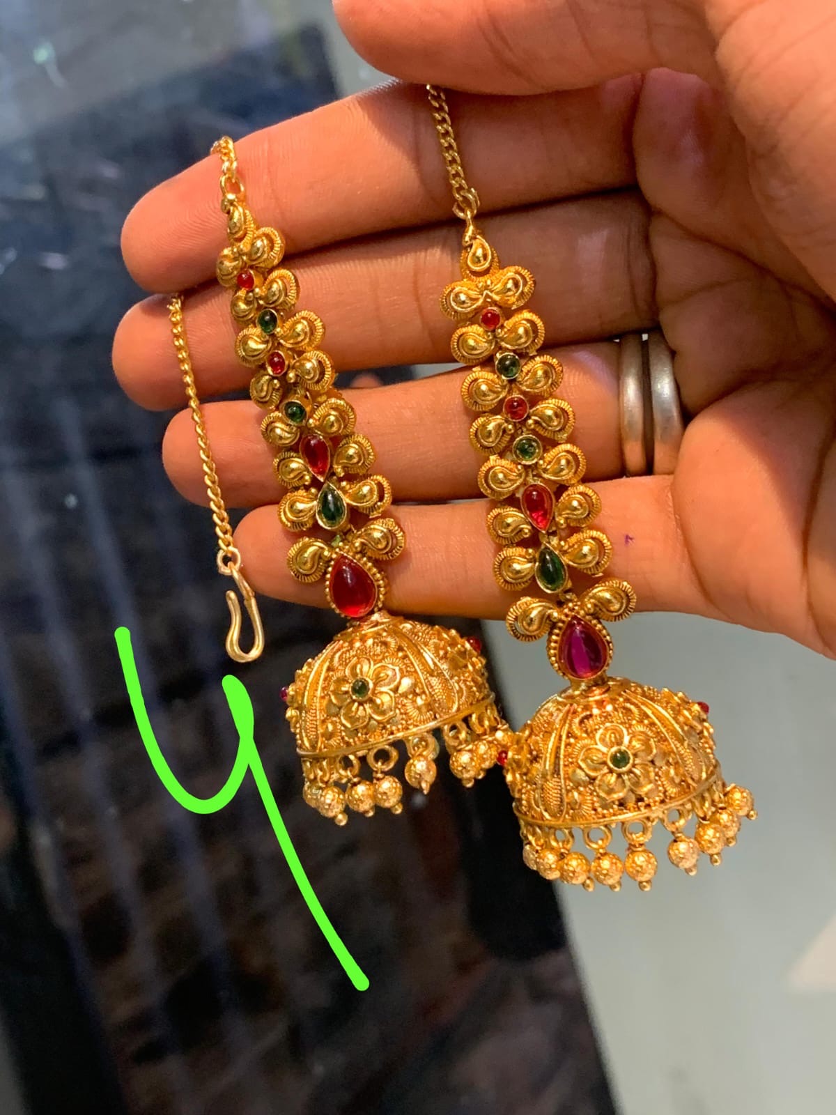 Jumka with ear chain