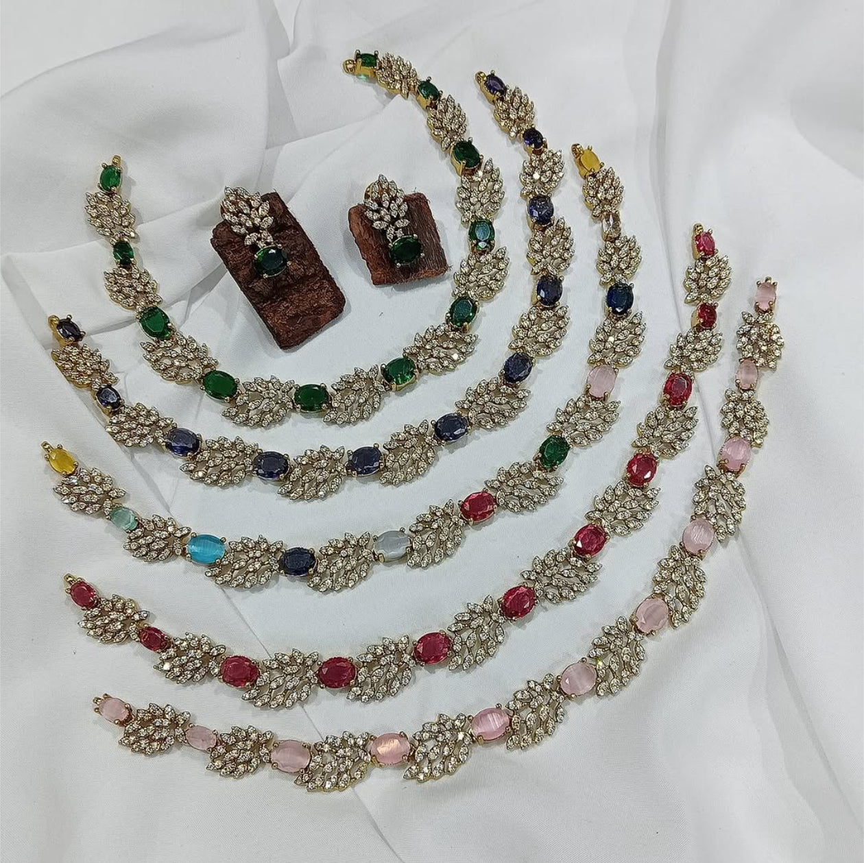 Leaf necklace (N-89)