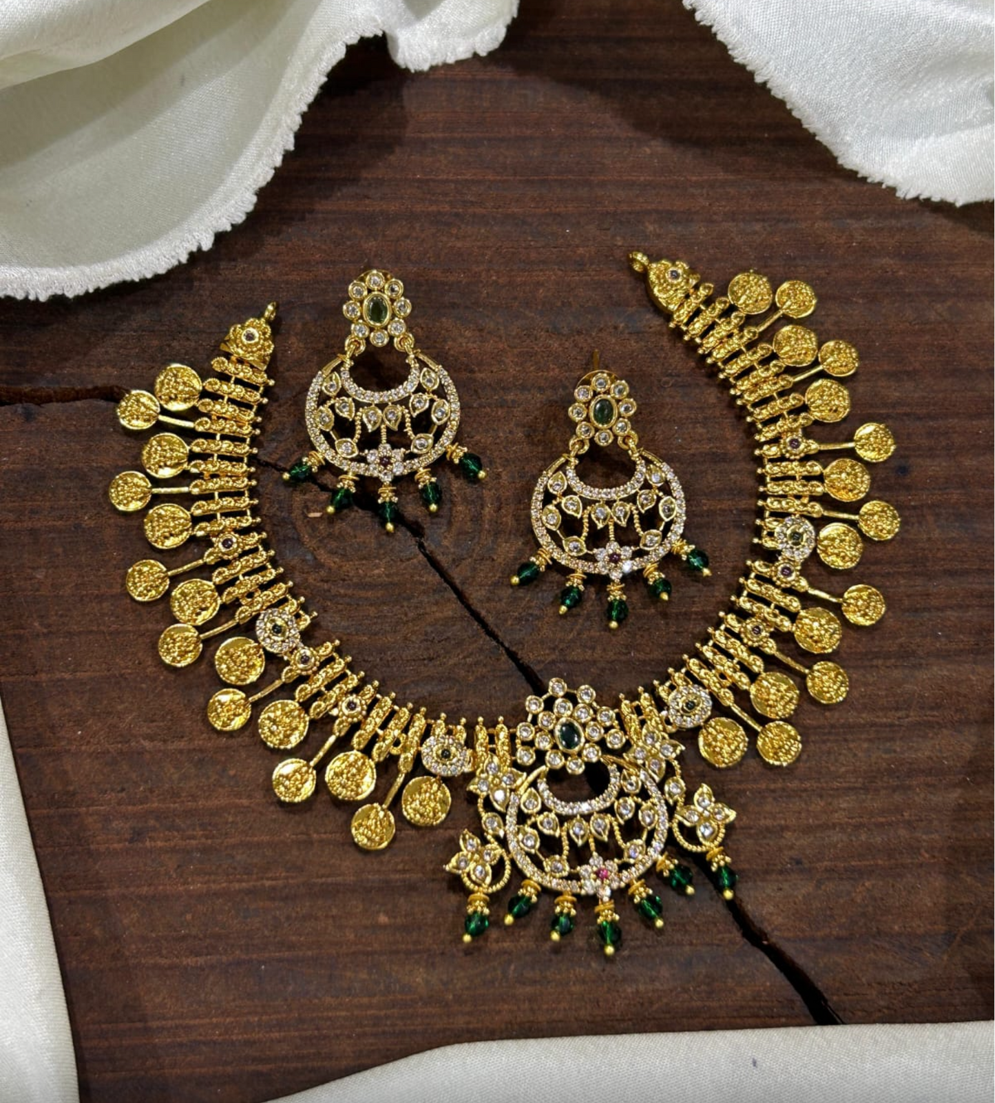 Simple necklace