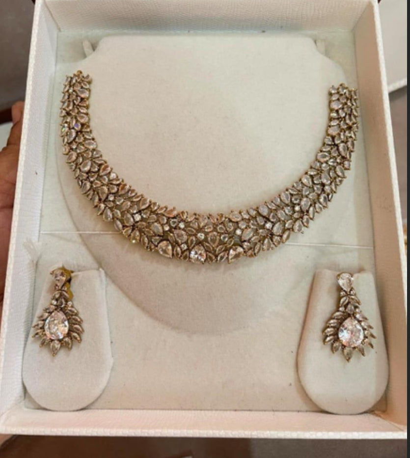 White stone necklace