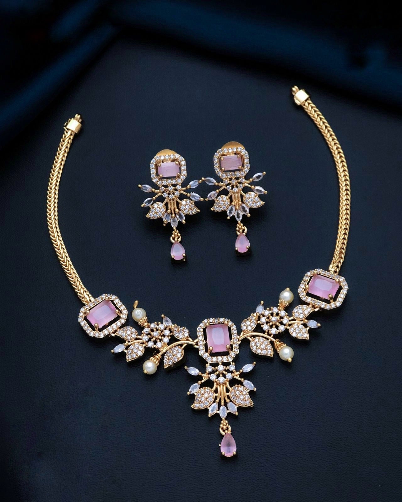 Short new necklace (N-59)