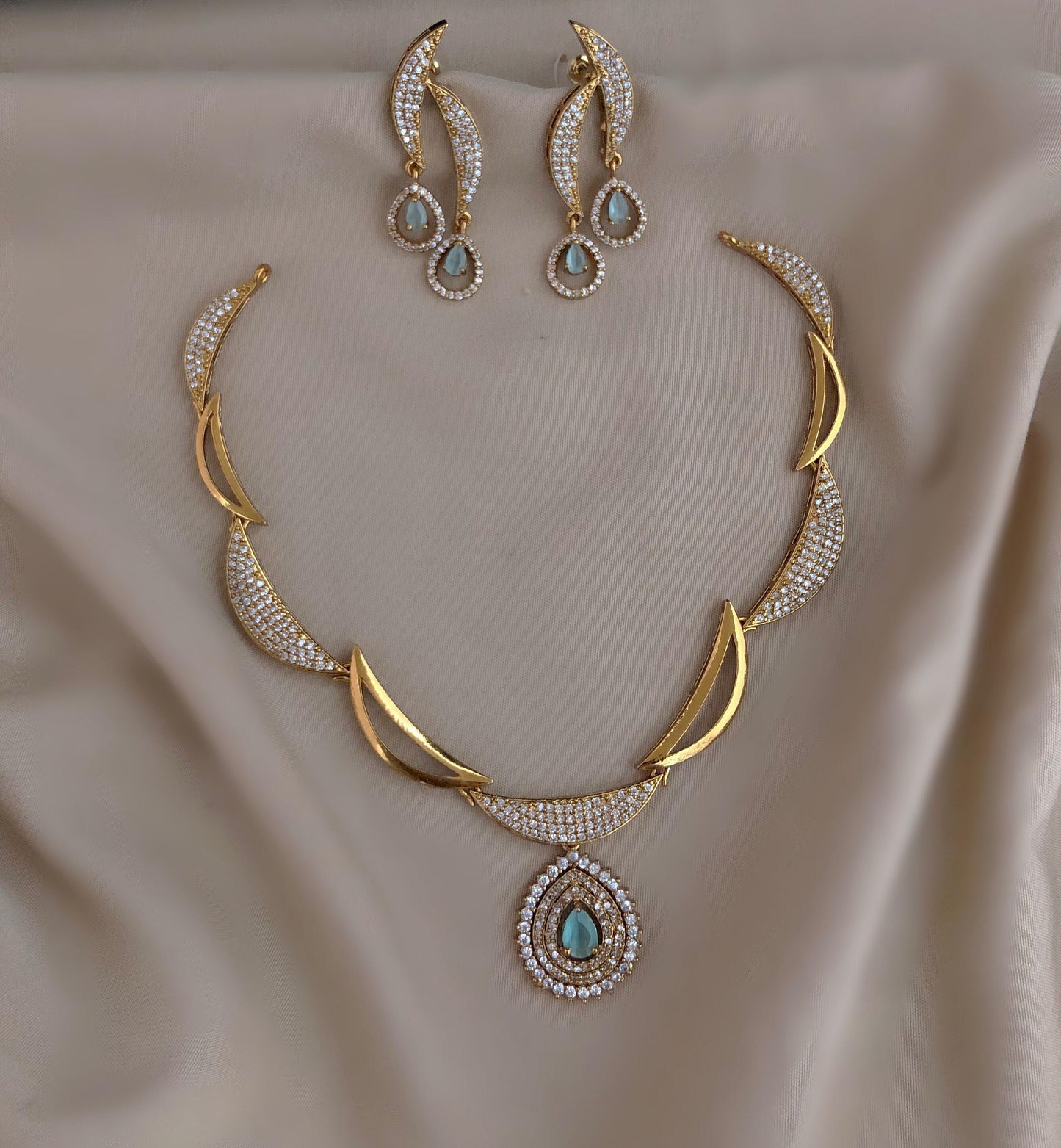 moon design neckalce jkam (DR-46)