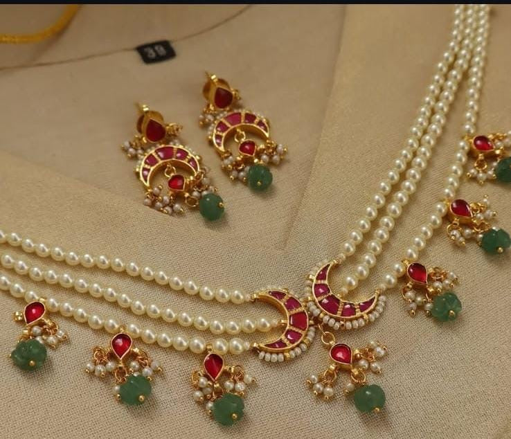 Pearl jadau choker