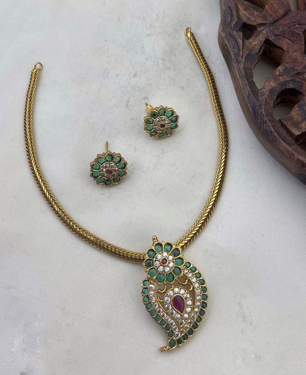 Mango pendent