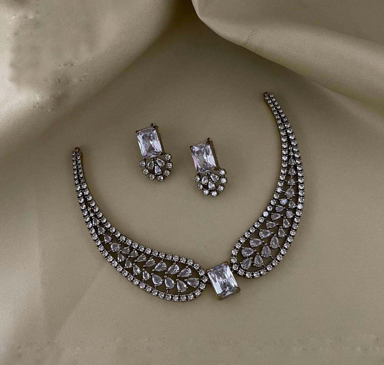 Amrutha mam inspired necklace(DR-13)