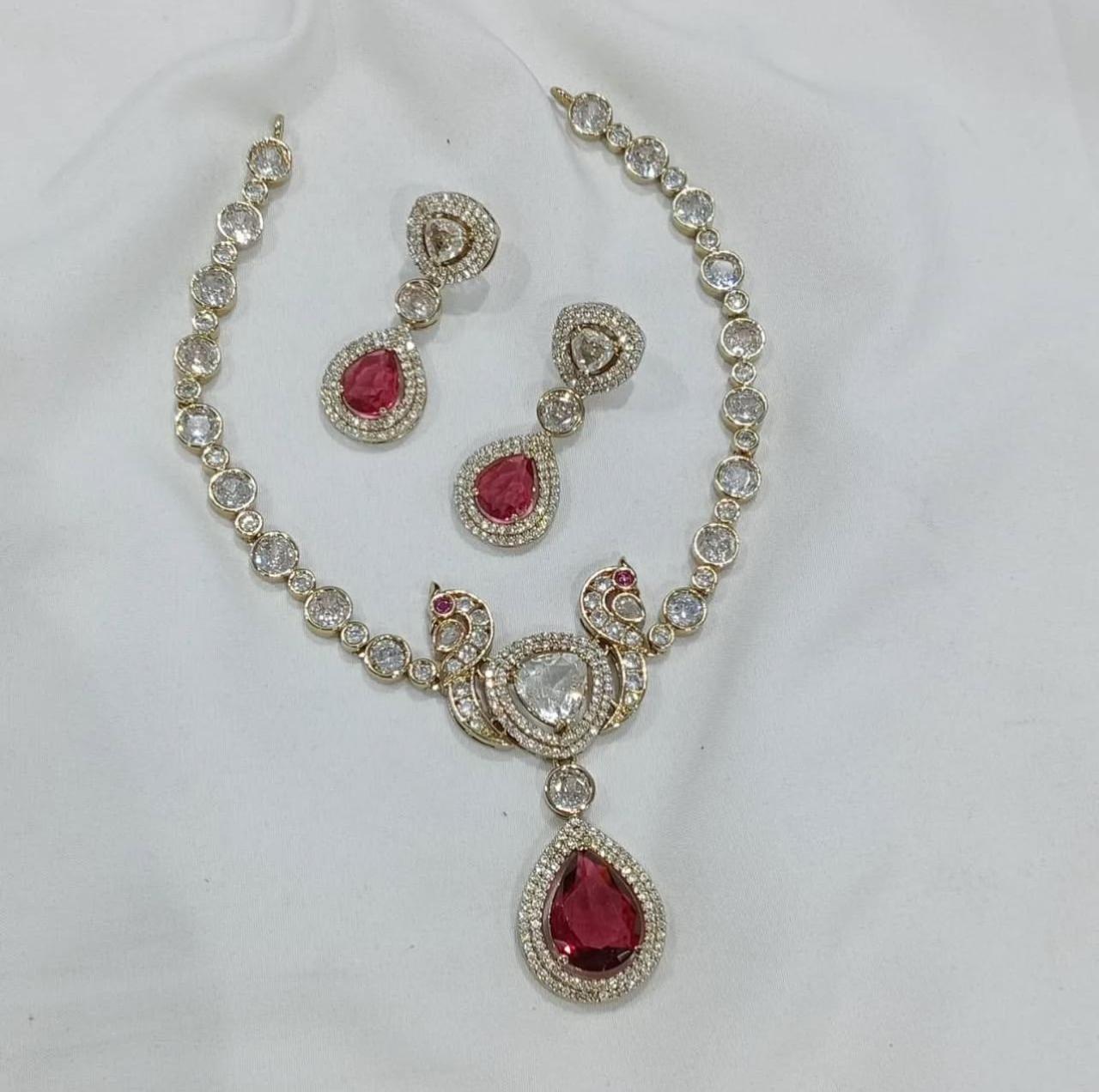 Cute necklace