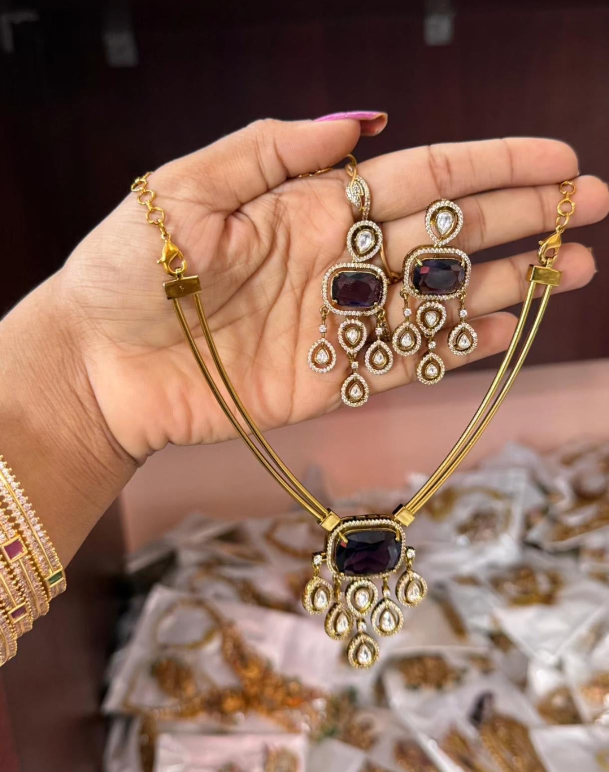 2 layer simple Victorian necklace