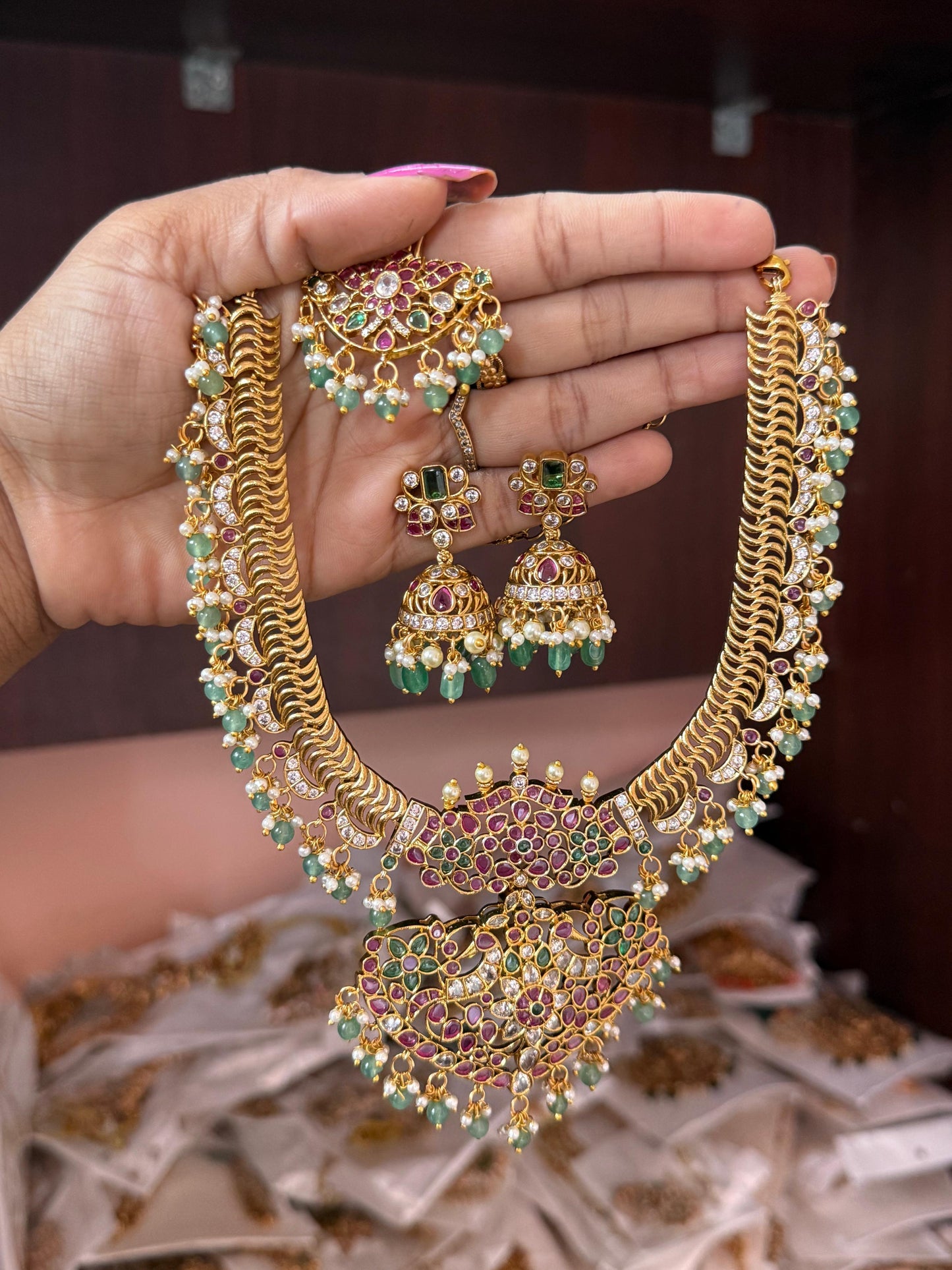 Kemp stone necklace