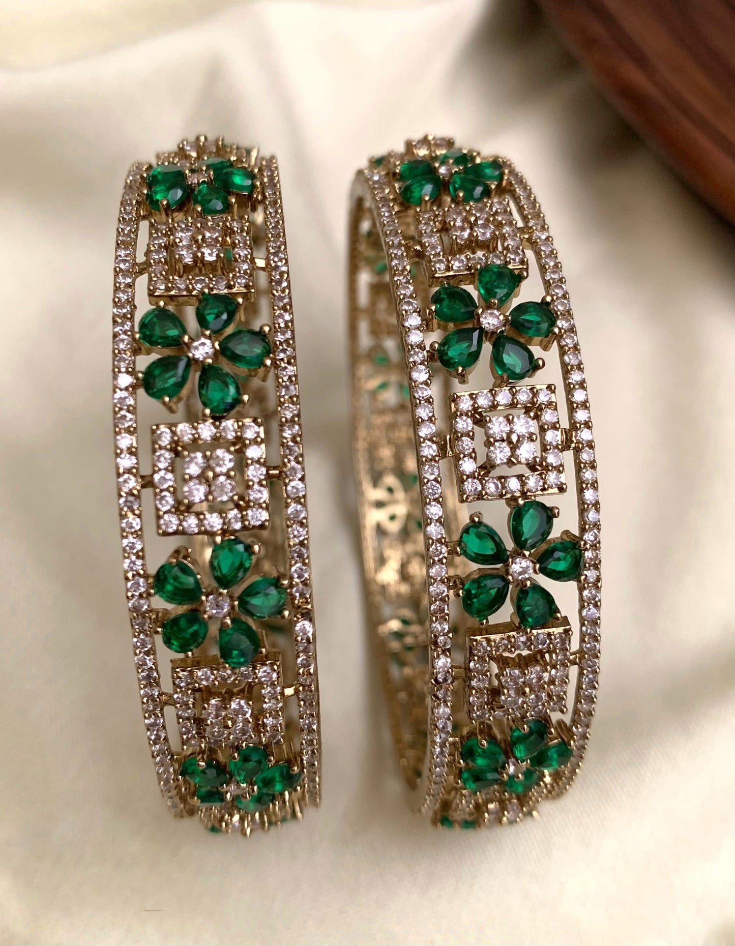 AD stone flower bangles (BA-25)