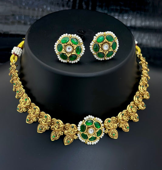 Pure jadau choker