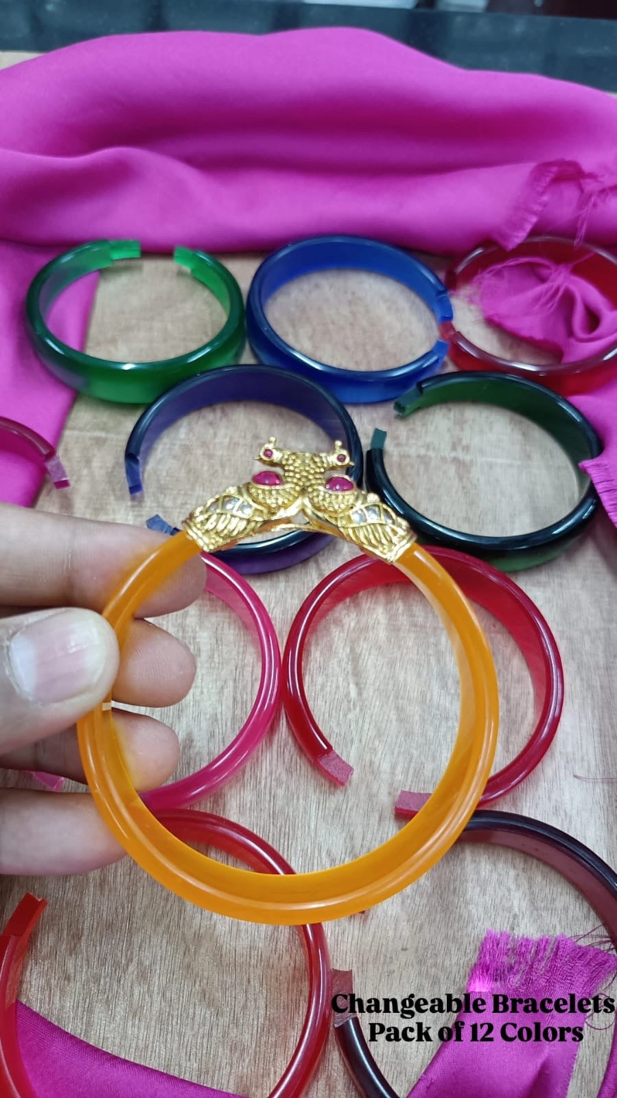 Color changeable kada