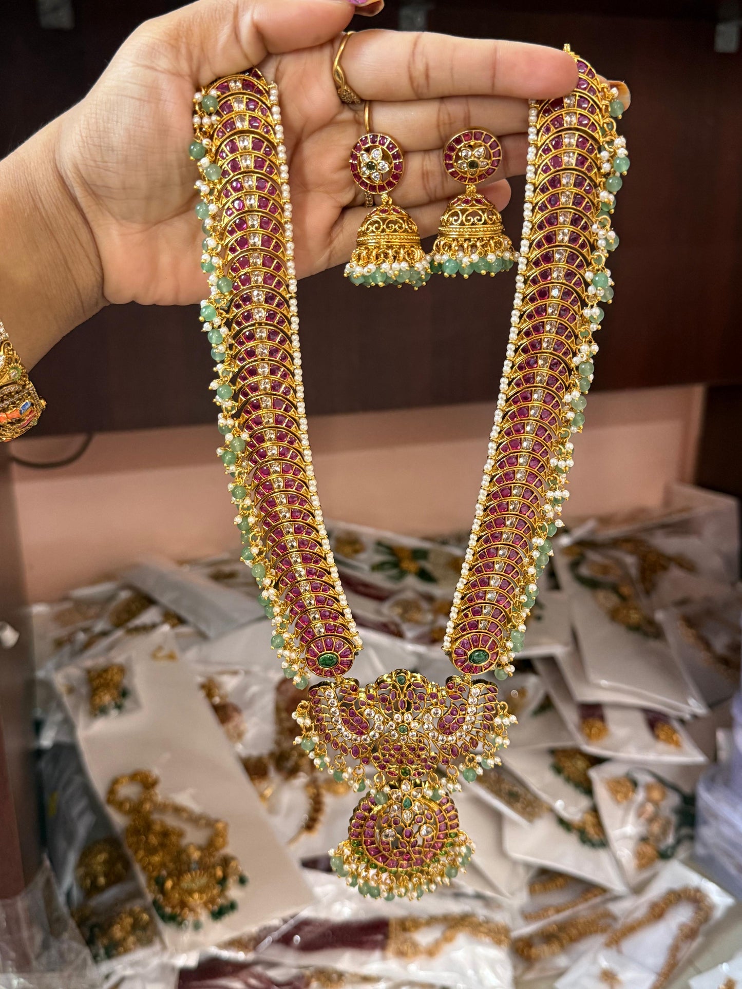 Long jadau haram
