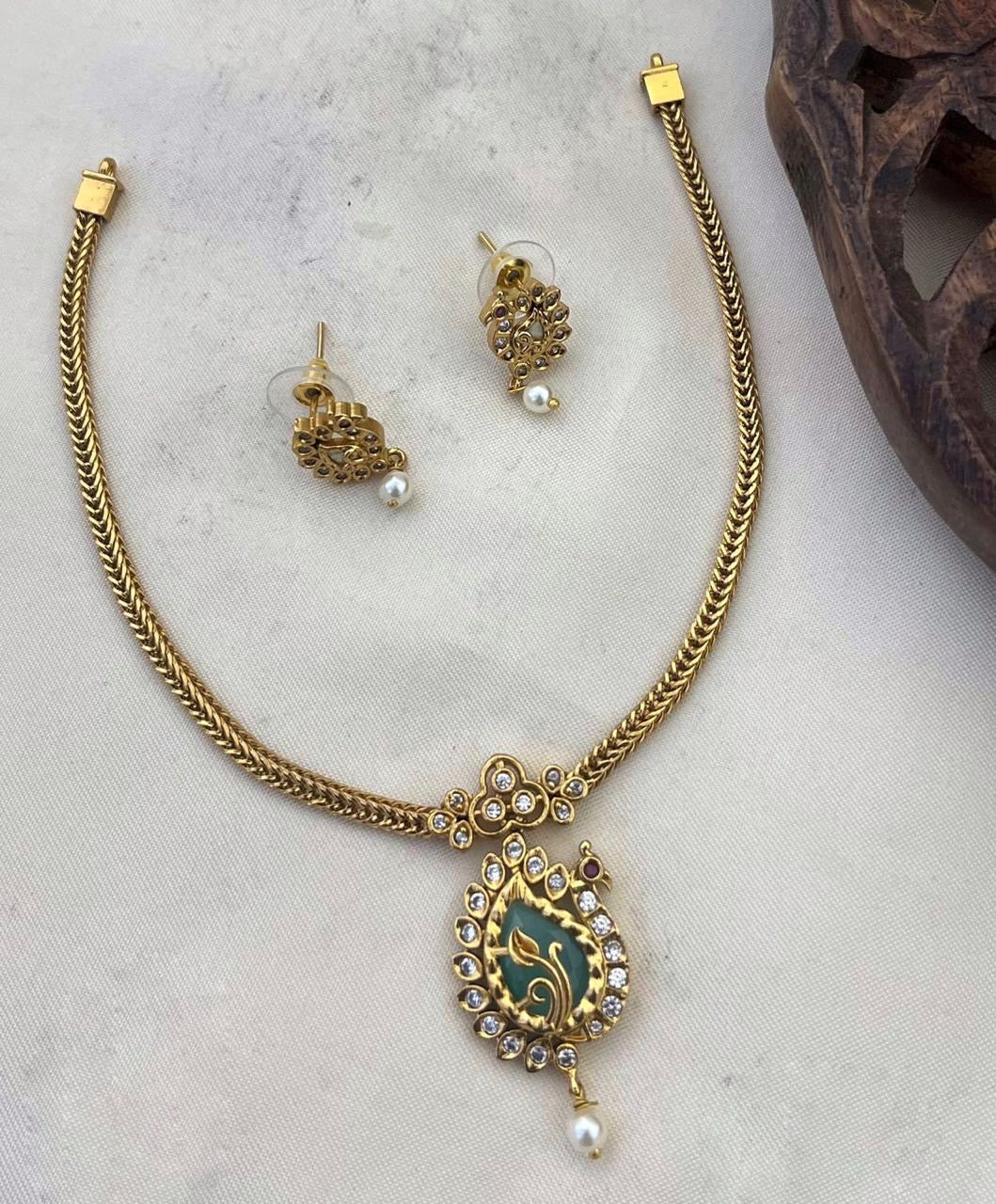 Peacock pendent necklace