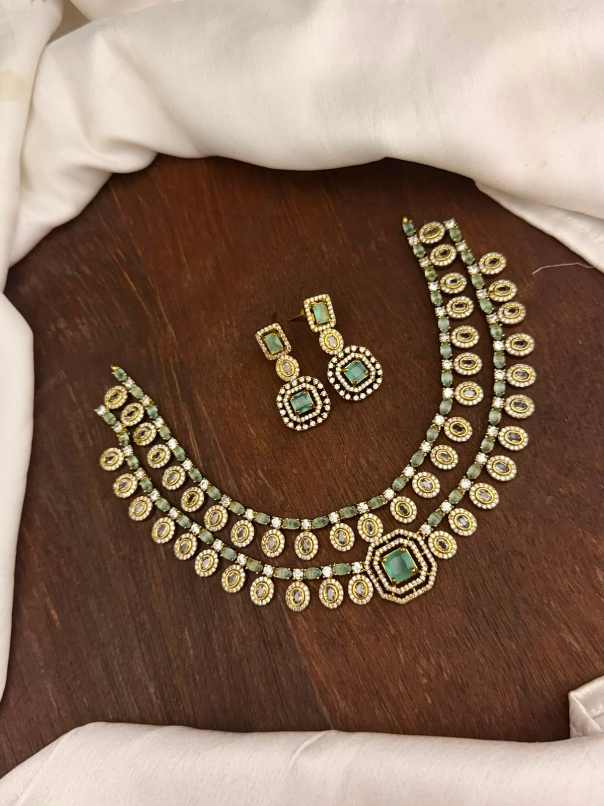 2 layer stone necklace