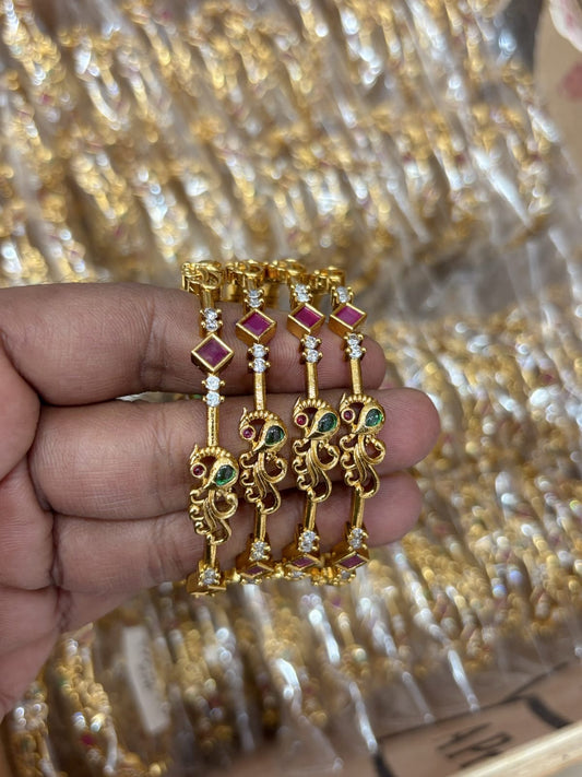 Set of 4 peacock bangles