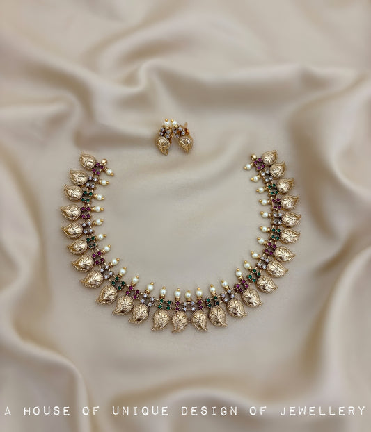 Mango design necklace