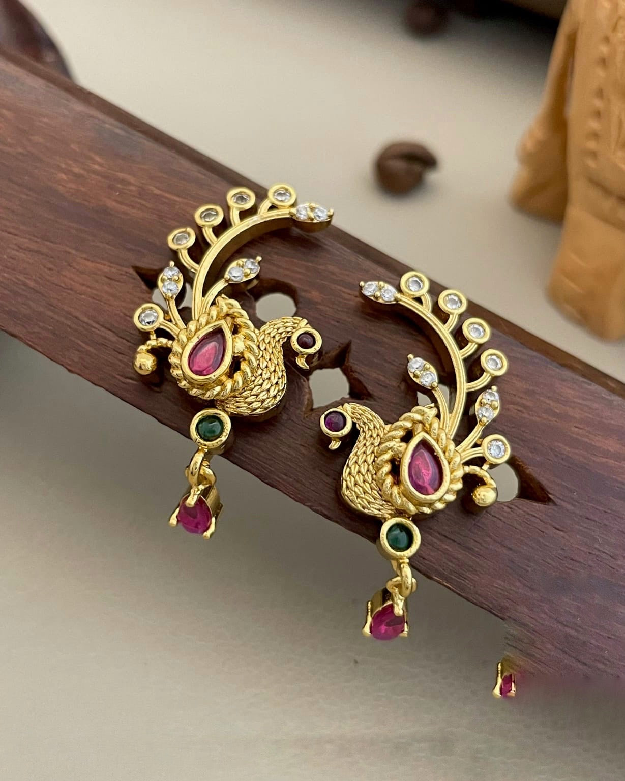 Peacock design ear cuffs(JU-7)