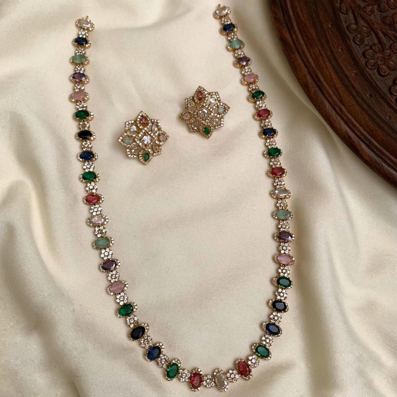 Multicolor long necklace