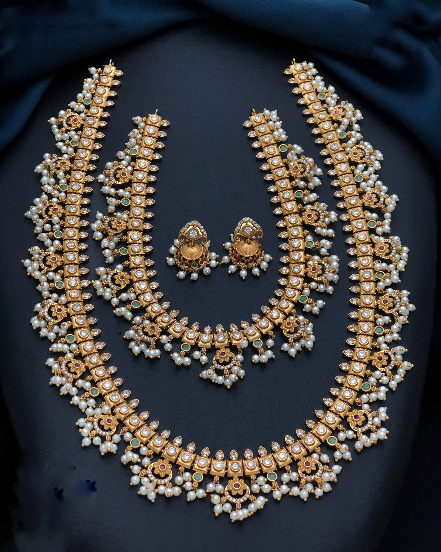 White square design set