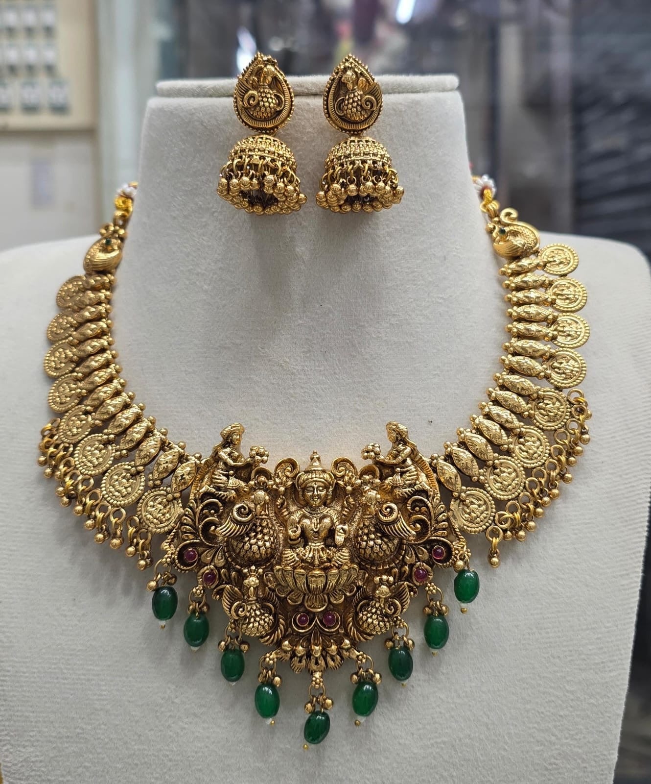 Lakshmi pendent necklace