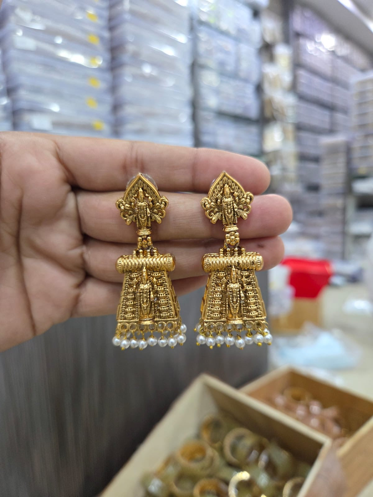 Pearl jumka