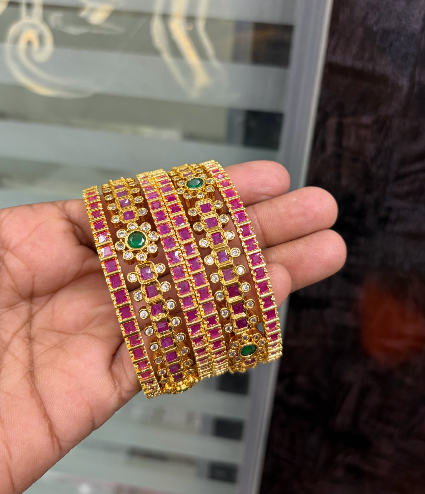 Ruby 6 set bangles