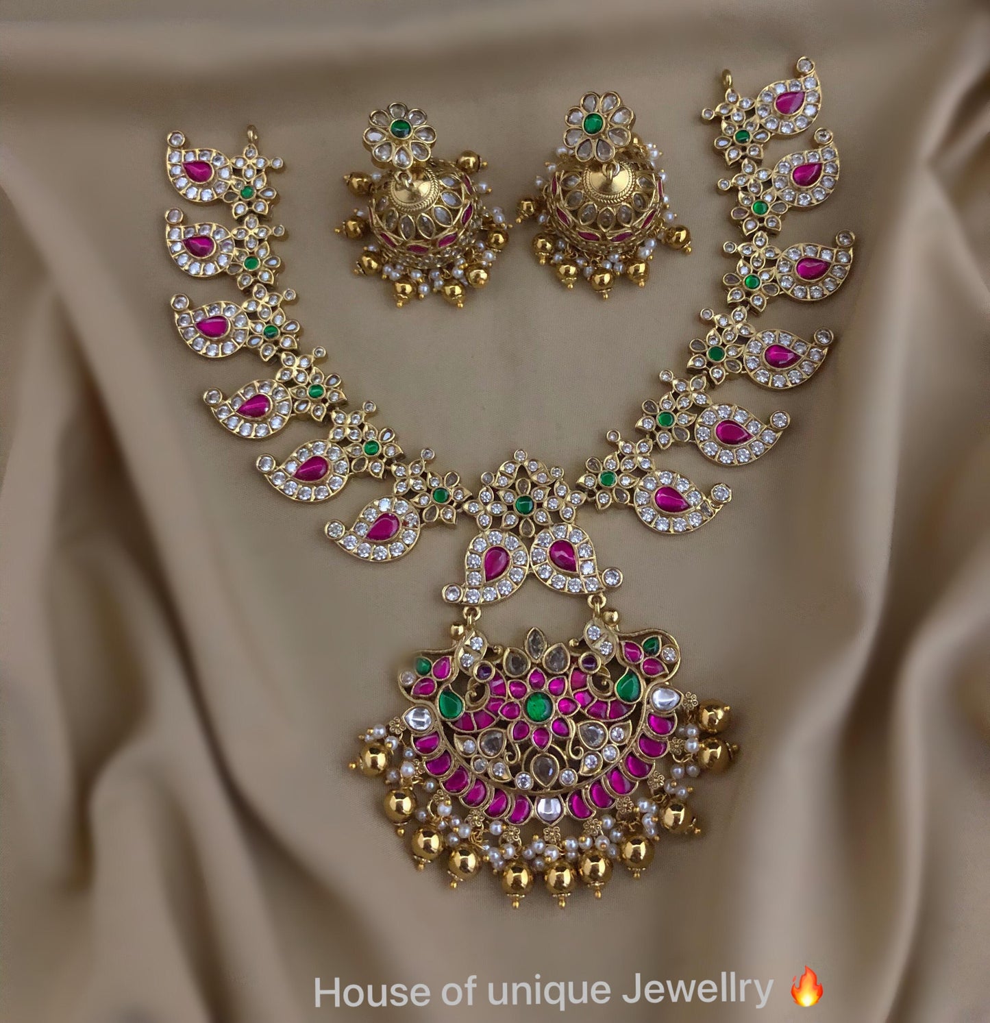Jadau necklace