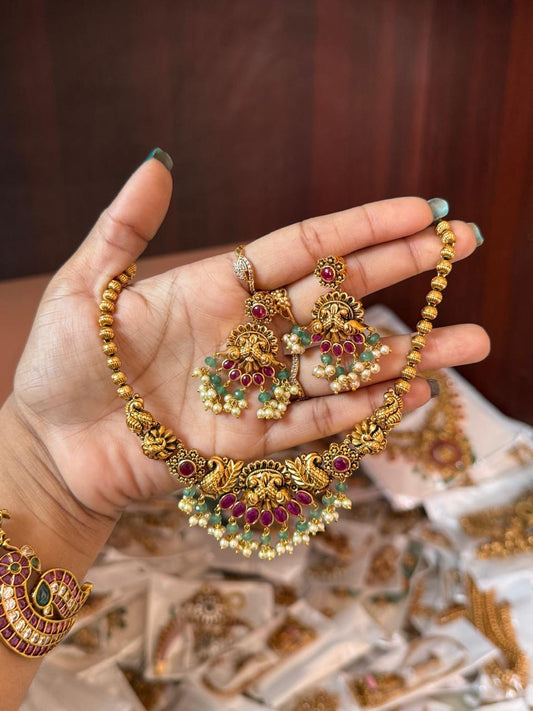 Antique gold look necklace