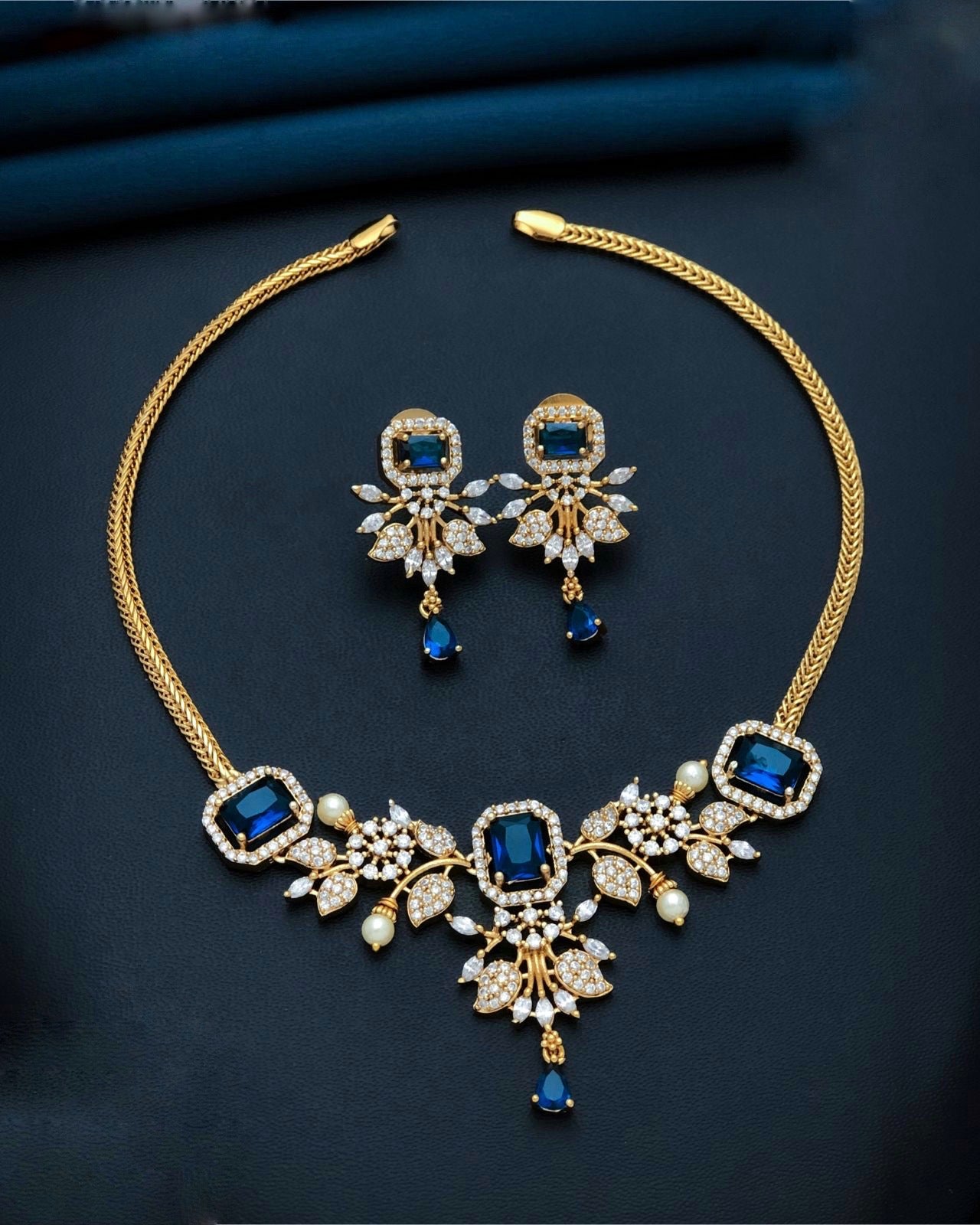 Short new necklace (N-59)