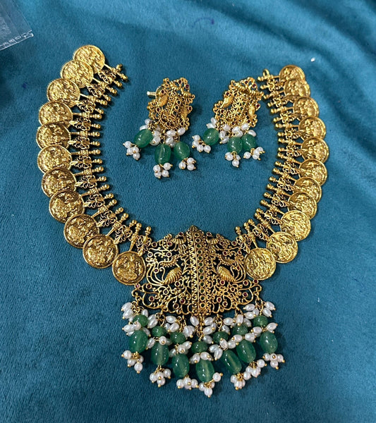 Coin necklace premium