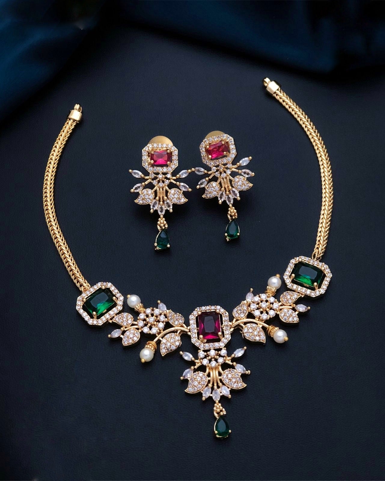 Short new necklace (N-59)