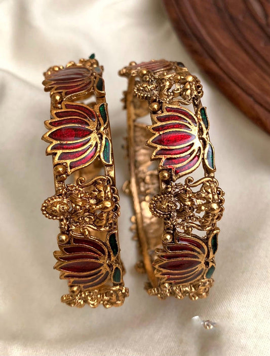 Lotus with Lakshmi bangles (BA-5)