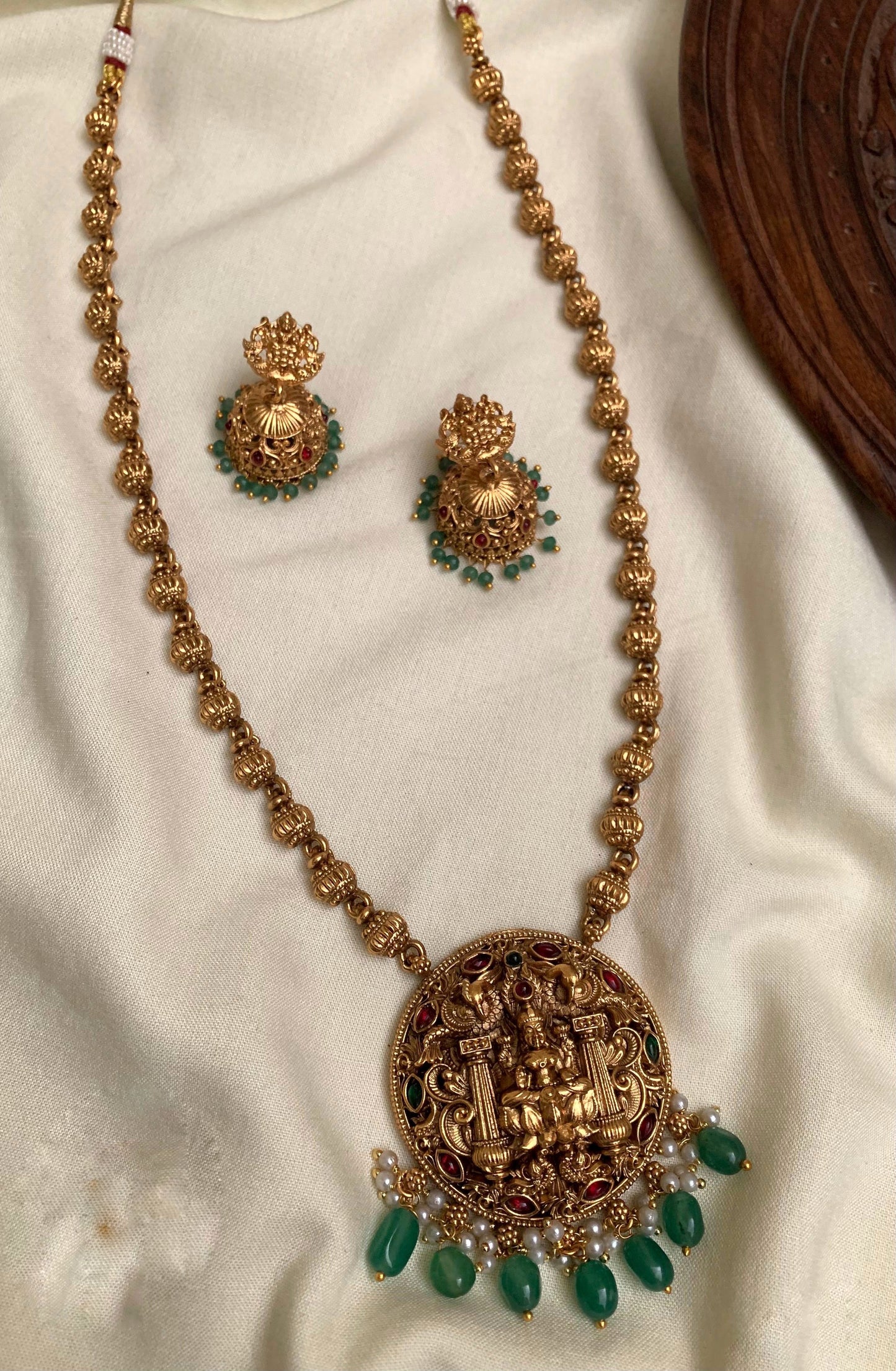 Gold beads haram (HA-18)