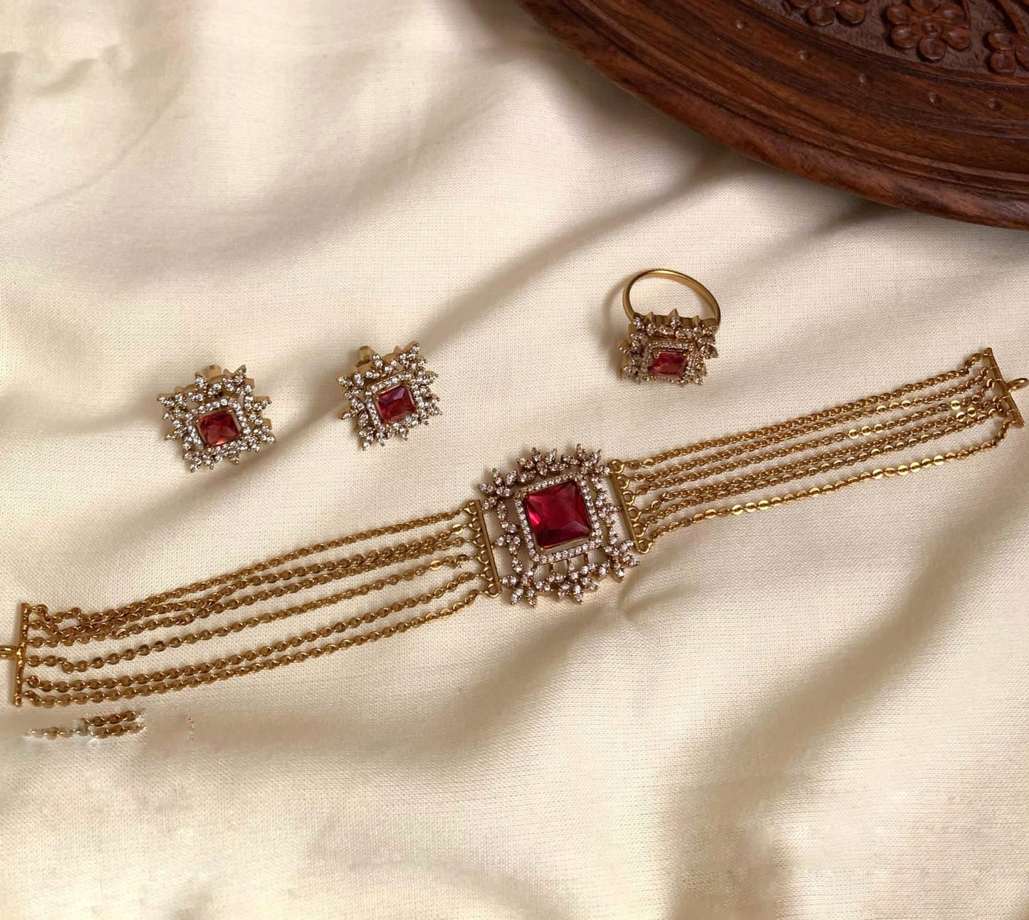 Choker with 6 layer(PJ-69)