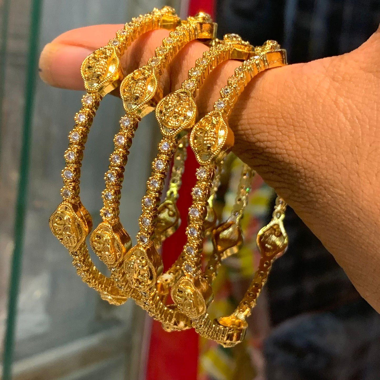 Set of 4 bangles